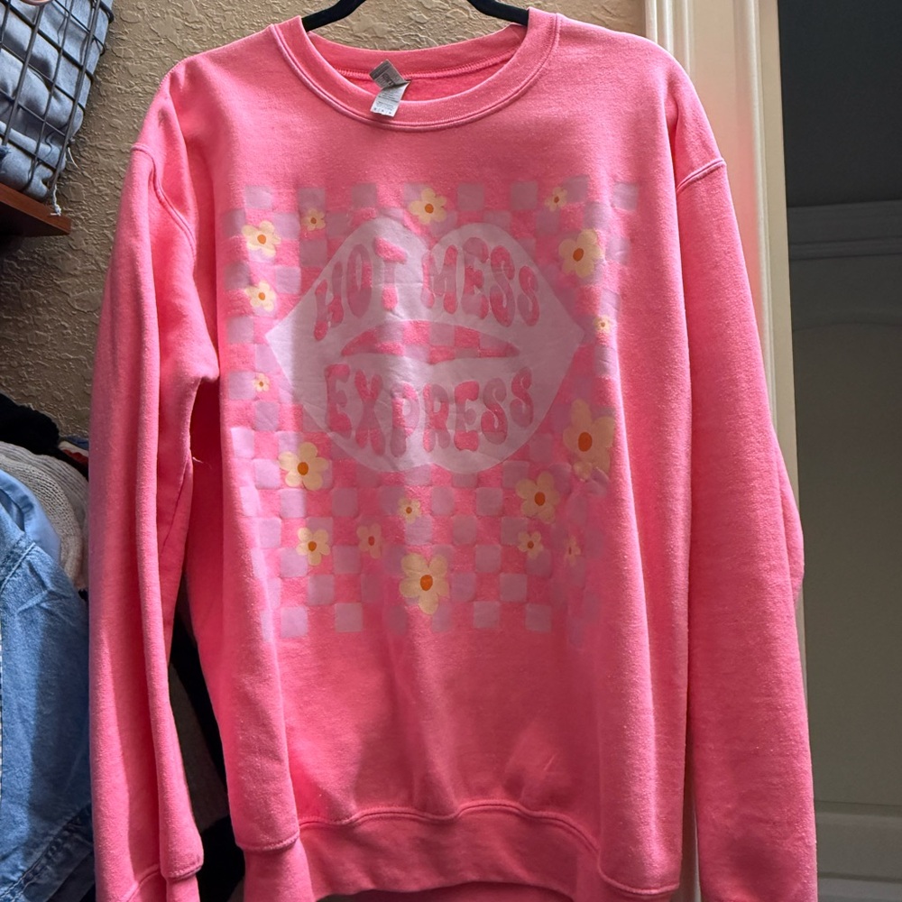 Women's Vibrant Pink Crew Sweater